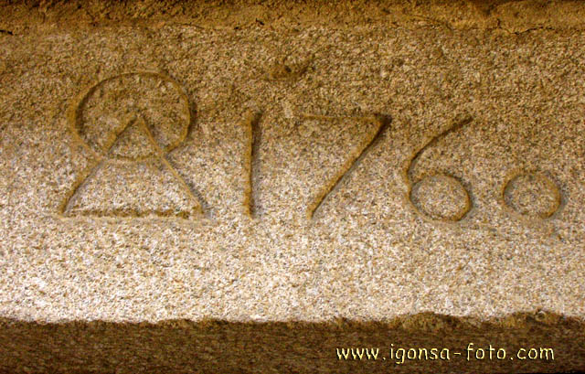 Adorno/Adornment 12-18 Santa Maria del Castaar(Salamanca)