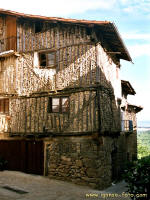 Casa-House 8-18,arquitectura rural y popular