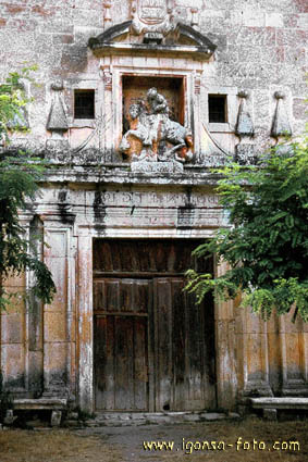 Portada/Facades 001