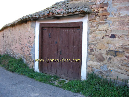 Puerta/Door 4495 Sanata Catalina de Somoza(Leon)
