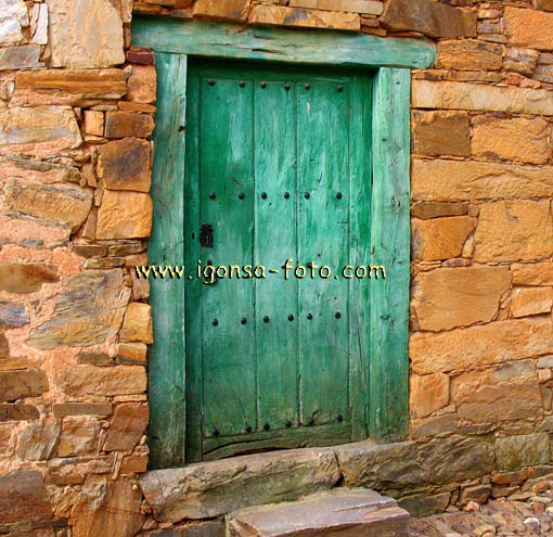 Puerta/Door 5488 Castrillo de los Polvazares(Leon)