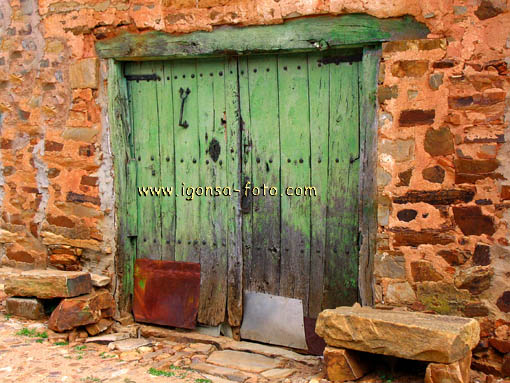 Puerta/Door 5492 Castrillo de los Polvazares(Leon)