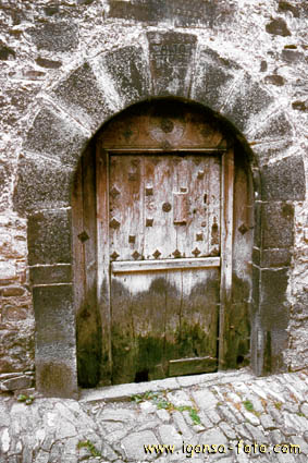 Puerta/Door 4050