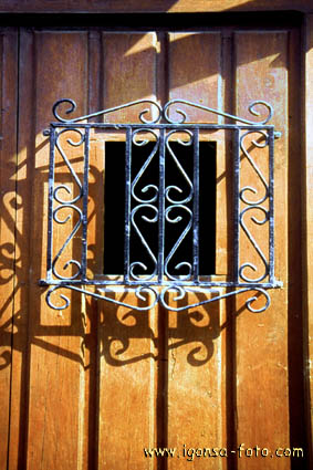 Ventana/Window 121