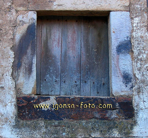 Ventana/Window 4490 Santa Catalina de Somoza(Leon)