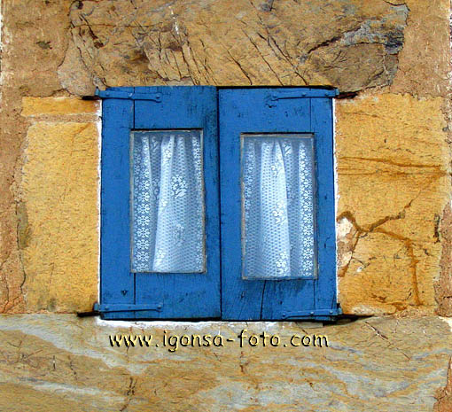 Ventana/Window 5527 Santa Colomba de Somoza(Leon)