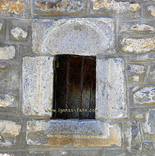 Ventana/Window 5774 Oto(Huesca)